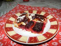 Hull a szilva a fáról...